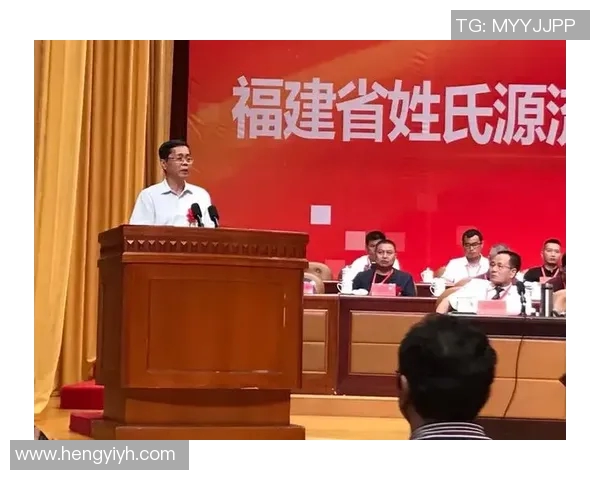 世界足球舞台上的苏姓明星球员是谁引发了广泛关注与讨论